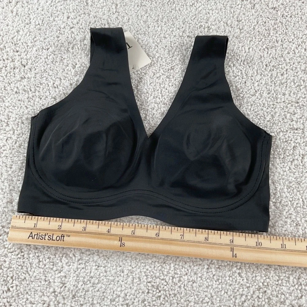 True & Co True Body Lift V-Neck‎ Bra Black Seamless Wirefree 14838-001 XS NEW